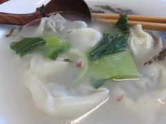 青菜香菇大馄饨-巧云大馄饨(南阴阳营总店)