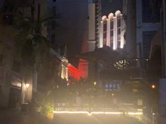 -鲁邦国际风情街(麦世达韩国精品百货店)