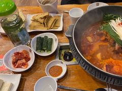 -喇喇排骨火锅·传统韩式脊骨汤(望京西园总店)