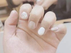 -涂tu指甲日式美甲美睫店