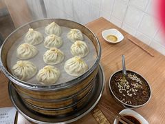 牛肉汤包-清真老铁家灌汤包