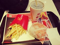 -麦当劳(乳山路店)