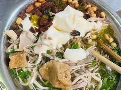 -老五鸡丝豆花面粉(瑞金北路68号院店)