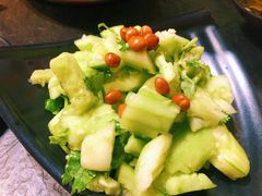 蒜香碧玉拍黄瓜-火炉旺烤肉啤酒屋(沈北创始店)