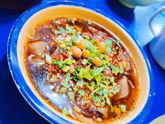 -马路边边串串香形象店(磐石路店)
