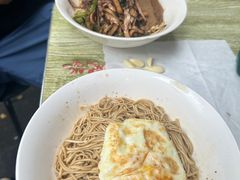 青椒干子肉丝干拌面-高邮面馆(明瓦廊店)