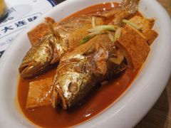 黄花鱼-小船渔村•大连菜•大连焖鱼(黄河路店)