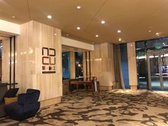 -天津梅江中心皇冠假日酒店