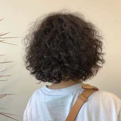 -V+SALON造型