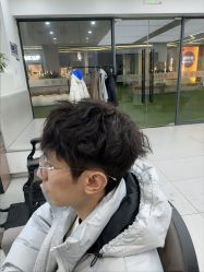 -尤司男士国潮理发馆