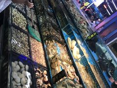 -渔人湾码头海鲜市场负二楼