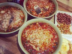 -栖凤渡鱼粉基地凤楚传奇