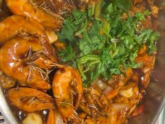 -黄记煌三汁焖锅(新佳丽江汉路店)