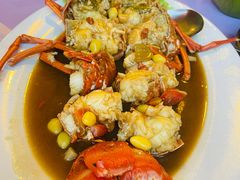-大树下海鲜饭店