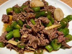 爆炒灵魂鲜牛肉-经堂北路牛肉干面·溪口蒋永峰牛肉馆(宁波店)