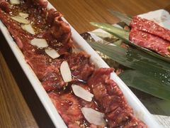 -炼火烤肉店