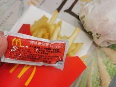 -麦当劳(宝山大厦店)