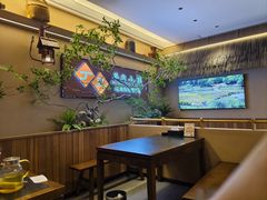 -丁里羊肉小镇(天鹅湖总店)