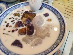 招牌手工芋圆-广信牛奶甜品世家(万象城店)