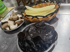 木耳-范贤光鸡公煲(平乐园总店)