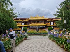 -罗布林卡