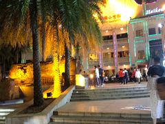 -海口骑楼小吃街