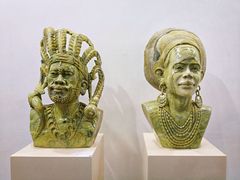 -东浩兰生上海世博展览馆