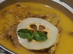 -半山腰·云南菜(侨福芳草地店)