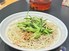 -肥肥虾庄·金牌油焖大虾(汉口城市广场店)