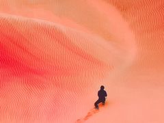 -罗红摄影艺术馆