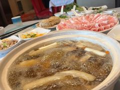 -天宜隆蘑菇宴火锅(石景山旗舰店)