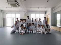 -EFL巴西柔术·综合格斗·泰拳·少儿体能训练(虹桥德必馆)