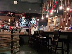 -斯普汇生蚝牛排馆(中骏世界城店)