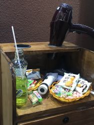 -明洞造型精品烫染