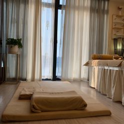 -至臻康妍健康管理中心