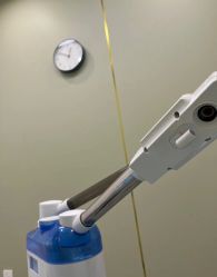 -苗医生0感祛痘连锁