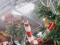 -天山海世界·米立方