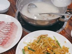 -正能量脆肉鲩火锅