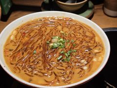 阿婆烧的手工苕粉-吃饭皇帝大(解放西路店)