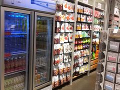 -名创优品(山东青岛市新业广场店)