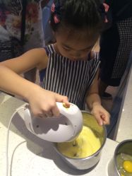 -明匠曲蛋糕西点屋(穗花新村店)