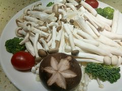-港畔赶海蒸汽海鲜烧烤自助(仙螺岛店)
