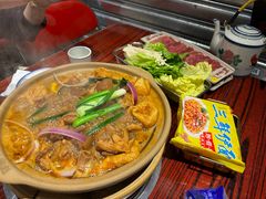 -沙胆彪炭炉牛杂煲(上海日月光广场店)