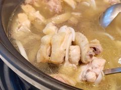 -东椰·海南椰子鸡火锅(朝阳门店)