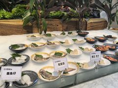 -川骄海鲜自助(王府井奥莱UP TOWN店原世界之花店)