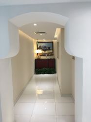 -咪咪比基尼脱毛专业店