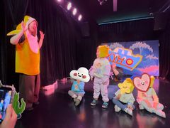 -猴有戏教育戏剧·音乐剧·主持口才·演讲朗诵辩论(环球港华师大校区)