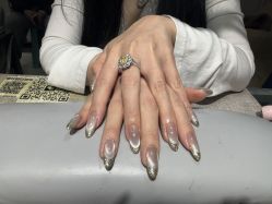 -艾珂·美甲美睫