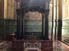 -滴血救世主教堂