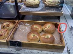-巴黎贝甜(大宁国际商业广场店)